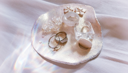 Is Glass Jewelry Durable Enough for Everyday Wear?